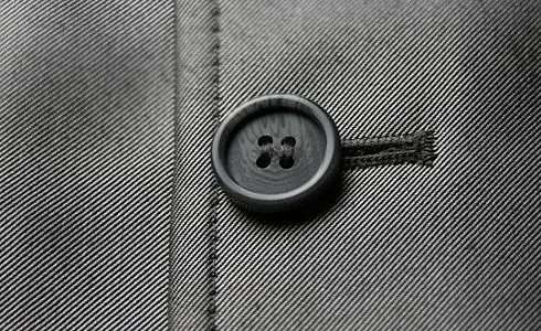 Buttonholes in Custom Apparel: What Buyers Should Check Before Bulk Production dm 20260930160703 001